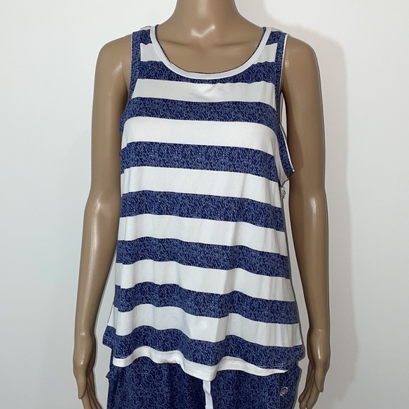 New Born Women's Sleeveless Top and Shorts 2 Piece Pajamas Set PJs Size Large - Picture 2 of 14